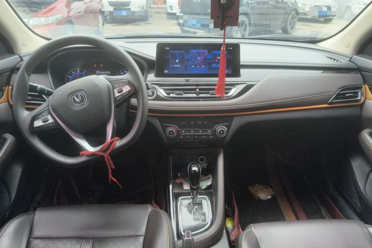 Used CHANGAN Eado DT 2019 1.6L Automatic Smart Enjoyment Model China VI Standard Center Console