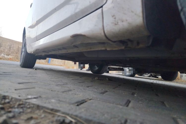 Used CHANGAN Eado DT 2019 1.6L Manual Comfort Model China VI Standard Chassis Front Right