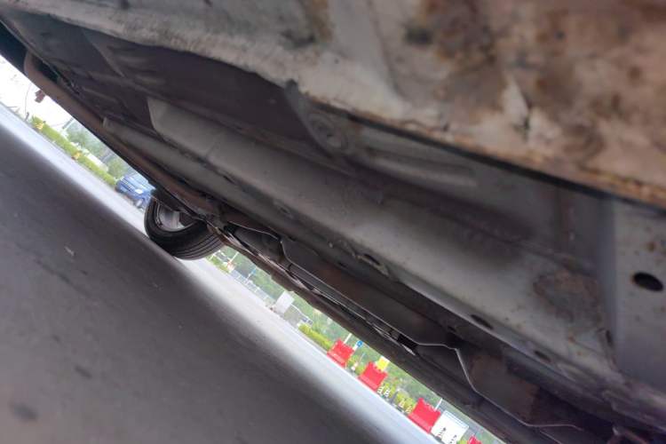 Used CHANGAN Eado DT 2019 1.6L Manual Enjoyment Model China VI Standard Chassis Front Right