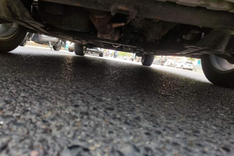 Used CHANGAN Eado DT 2019 1.6L Manual Comfort Model China VI Standard Chassis Front