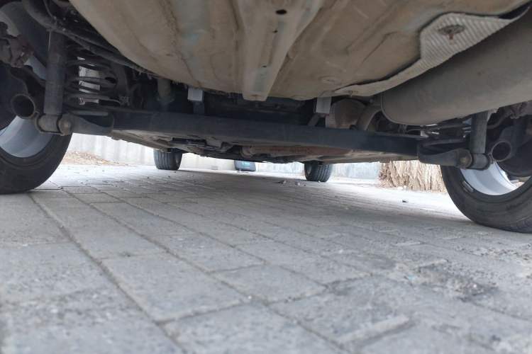 Used CHANGAN Eado DT 2019 1.6L Manual Comfort Model China VI Standard Chassis Rear