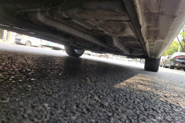 Used CHANGAN Eado DT 2019 1.6L Manual Comfort Model China VI Standard Chassis Rear Right