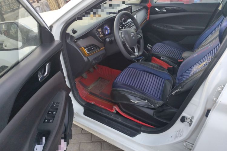 Used CHANGAN Eado DT 2019 1.6L Manual Comfort Model China VI Standard Driver Seat