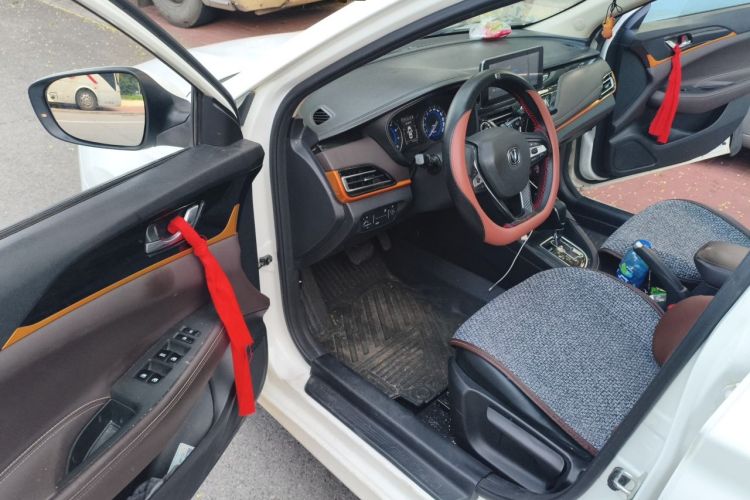 Used CHANGAN Eado DT 2019 1.6L Automatic Smart Enjoyment Model China VI Standard Driver Seat