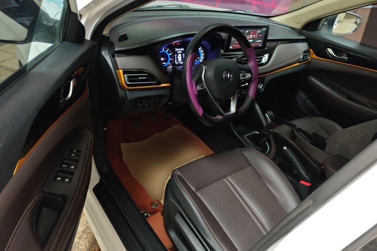 Used CHANGAN Eado DT 2019 1.6L Manual Enjoyment Model China VI Standard Driver Seat