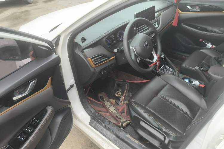 Used CHANGAN Eado DT 2019 1.6L Automatic Smart Enjoyment Model China VI Standard Driver Seat