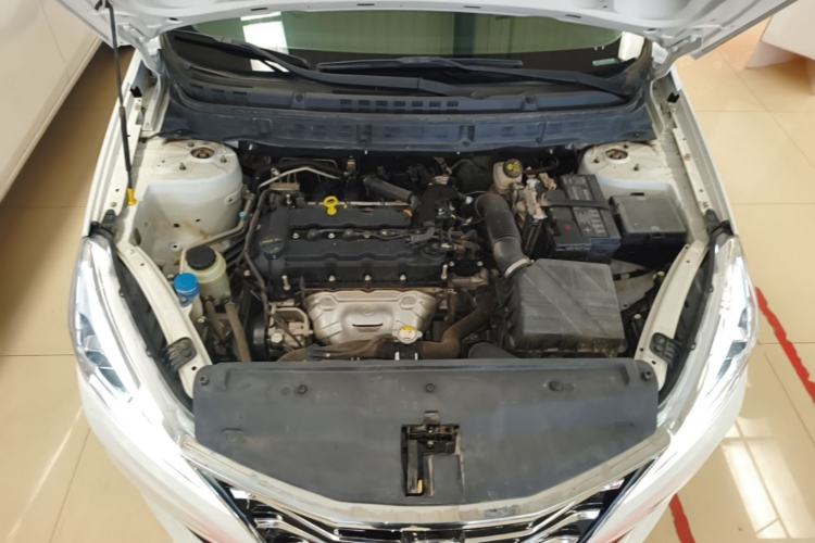 Used CHANGAN Eado DT 2019 1.6L Manual Comfort Model China VI Standard Engine Bay