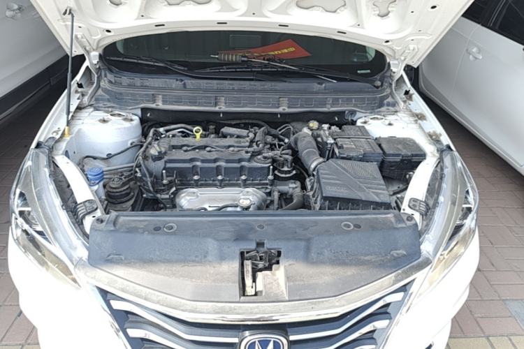 Used CHANGAN Eado DT 2019 1.6L Automatic Enjoyment Model China VI Standard Engine Bay