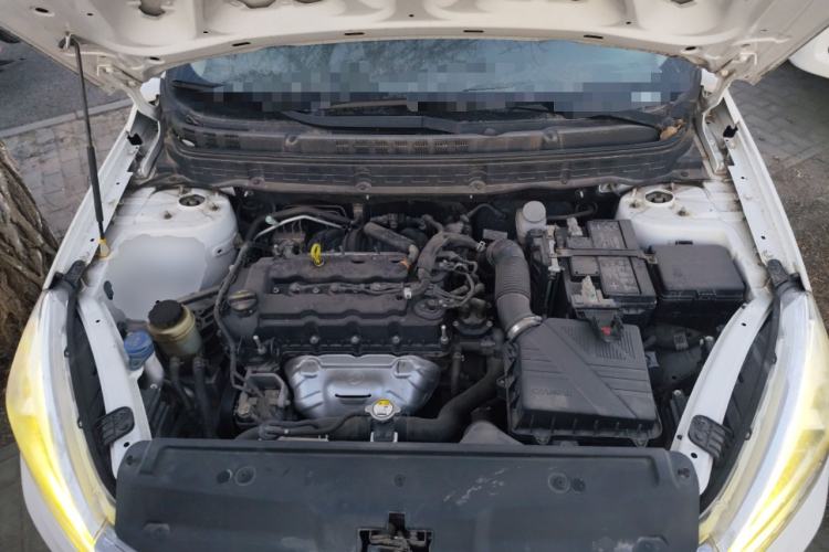 Used CHANGAN Eado DT 2019 1.6L Manual Comfort Model China VI Standard Engine Bay