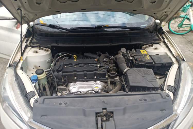 Used CHANGAN Eado DT 2019 1.6L Manual Comfort Model China VI Standard Engine Bay