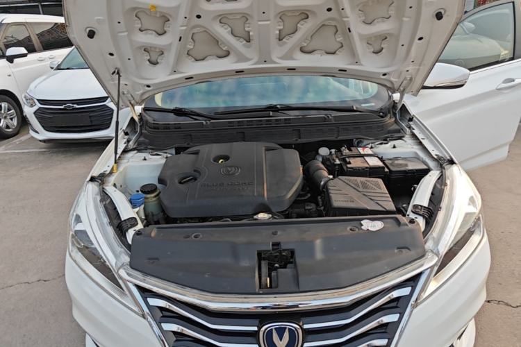 Used CHANGAN Eado DT 2019 1.6L Manual Enjoyment Model China VI Standard Engine Bay
