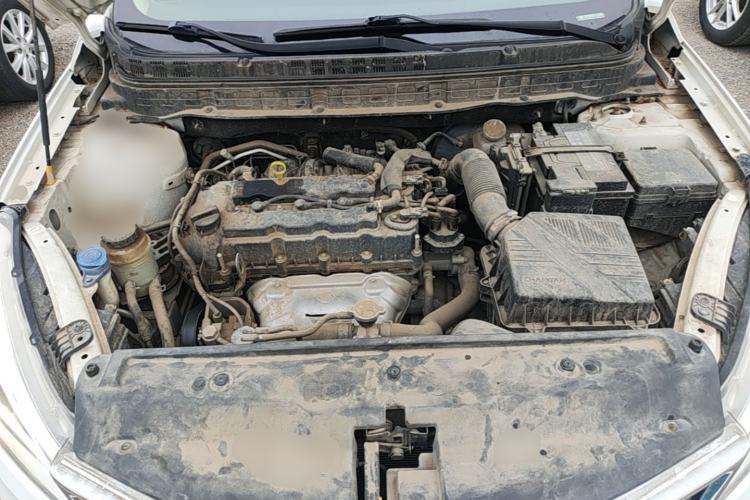 Used CHANGAN Eado DT 2019 1.6L Manual Comfort Model China VI Standard Engine Bay