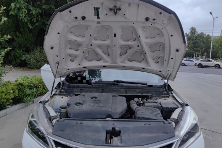 Used CHANGAN Eado DT 2019 1.6L Manual Enjoyment Model China VI Standard Engine Bay