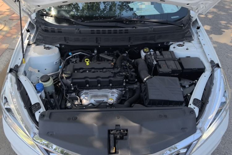 Used CHANGAN Eado DT 2019 1.6L Manual Comfort Model China VI Standard Engine Bay