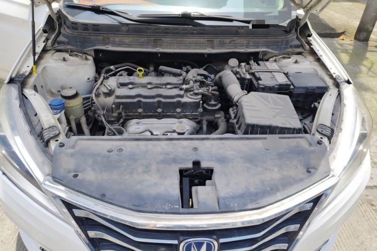 Used CHANGAN Eado DT 2019 1.6L Manual Comfort Model China VI Standard Engine Bay