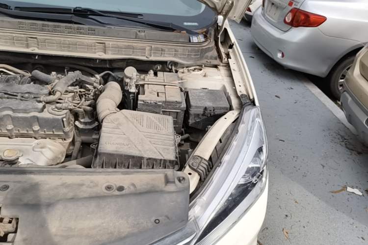 Used CHANGAN Eado DT 2019 1.6L Manual Comfort Model China VI Standard Engine Bay Left