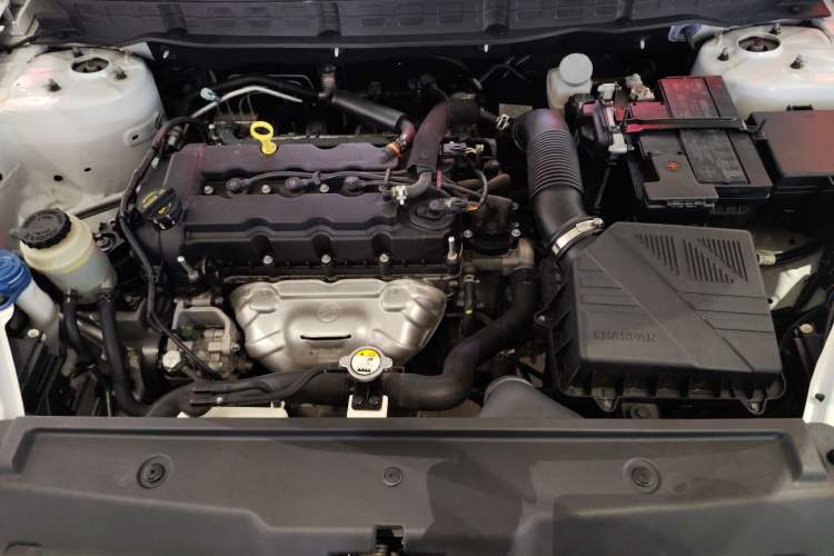 Used CHANGAN Eado DT 2019 1.6L Manual Comfort Model China VI Standard Engine Bay