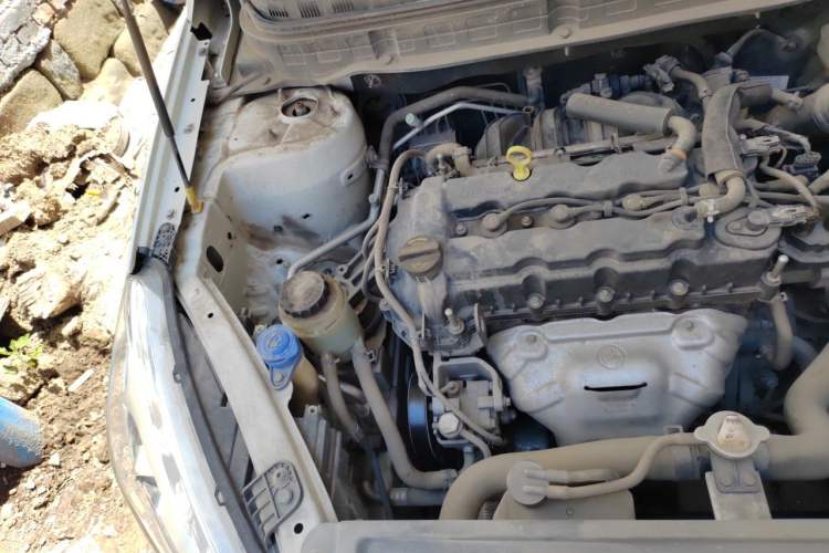 Used CHANGAN Eado DT 2019 1.6L Manual Comfort Model China VI Standard Engine Bay Right