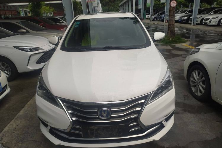 Used CHANGAN Eado DT 2019 1.6L Manual Enjoyment Model China VI Standard Exterior 1