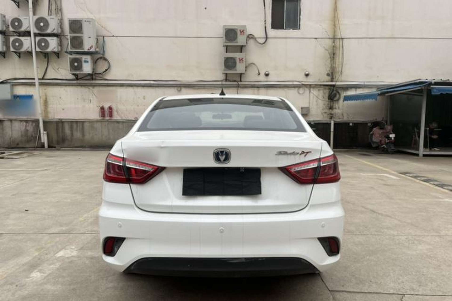 Used CHANGAN Eado DT 2019 1.6L Automatic Smart Enjoyment Model China VI Standard Exterior 10