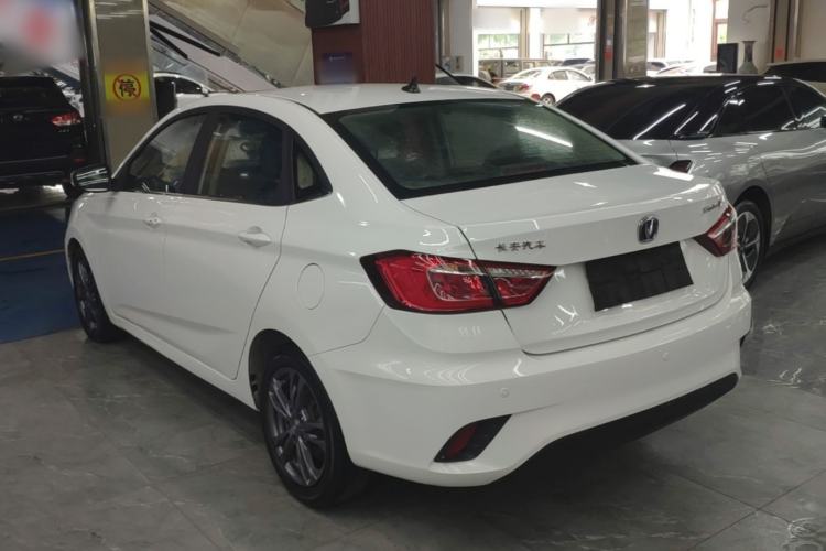 Used CHANGAN Eado DT 2019 1.6L Automatic Smart Enjoyment Model China VI Standard Exterior 2