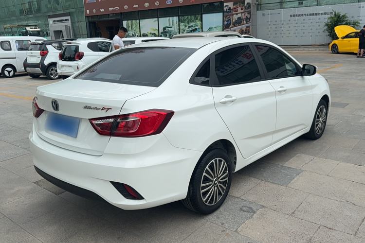 Used CHANGAN Eado DT 2019 1.6L Manual Enjoyment Model China VI Exterior 3