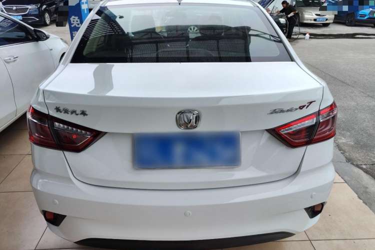 Used CHANGAN Eado DT 2019 1.6L Manual Comfort Model China VI Standard Exterior 4