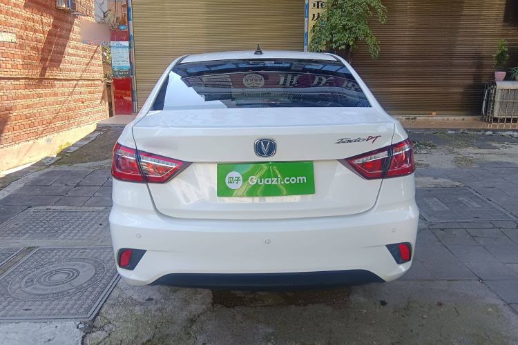 Used CHANGAN Eado DT 2019 1.6L Manual Comfort Model China VI Standard Exterior 4