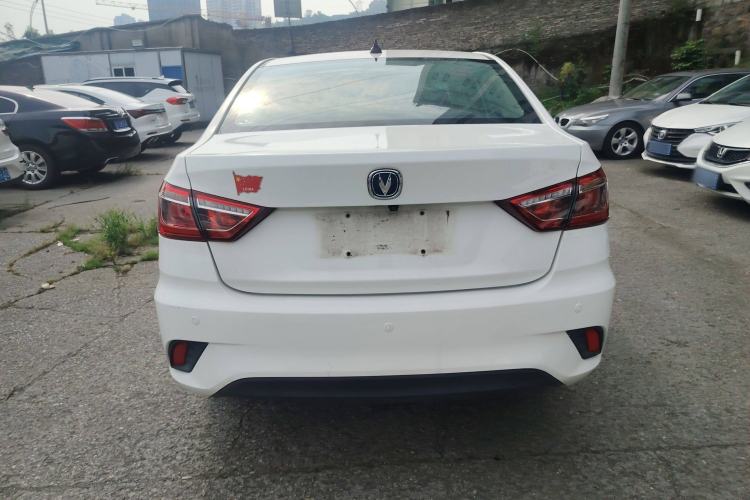 Used CHANGAN Eado DT 2019 1.6L Manual Enjoyment Model China VI Standard Exterior 4