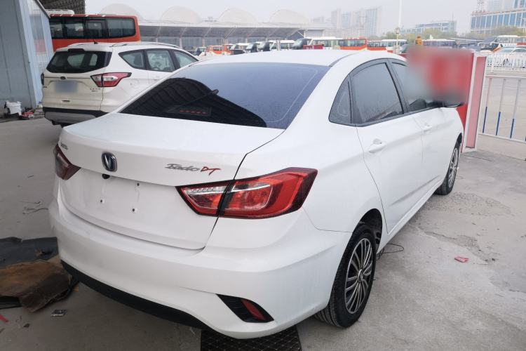Used CHANGAN Eado DT 2019 1.6L Manual Enjoyment Model China VI Exterior 5