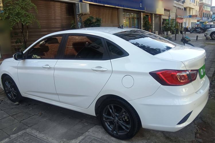 Used CHANGAN Eado DT 2019 1.6L Manual Comfort Model China VI Standard Exterior 5