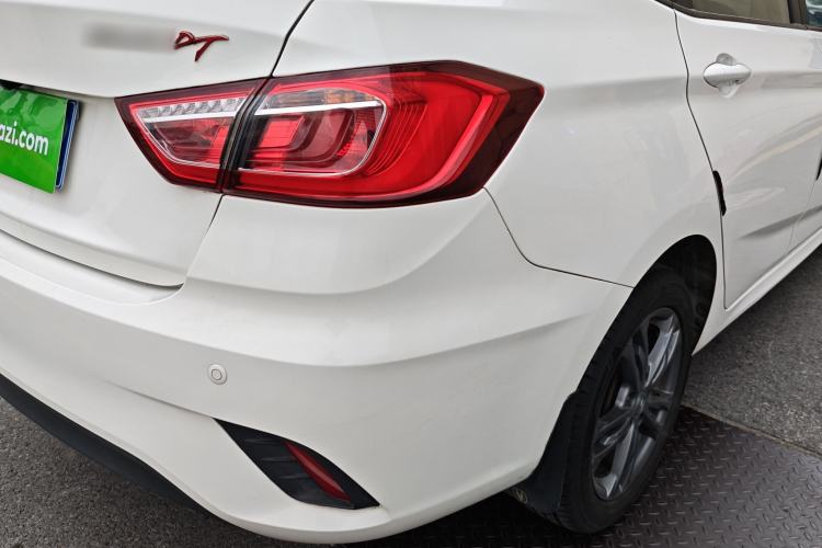Used CHANGAN Eado DT 2019 1.6L Manual Comfort Model China VI Standard Exterior 6