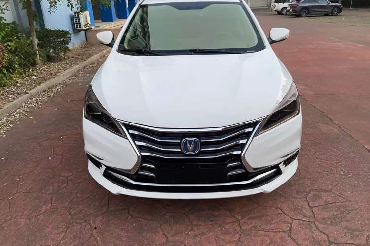 Used CHANGAN Eado DT 2019 1.6L Manual Comfort Model China VI Standard Front