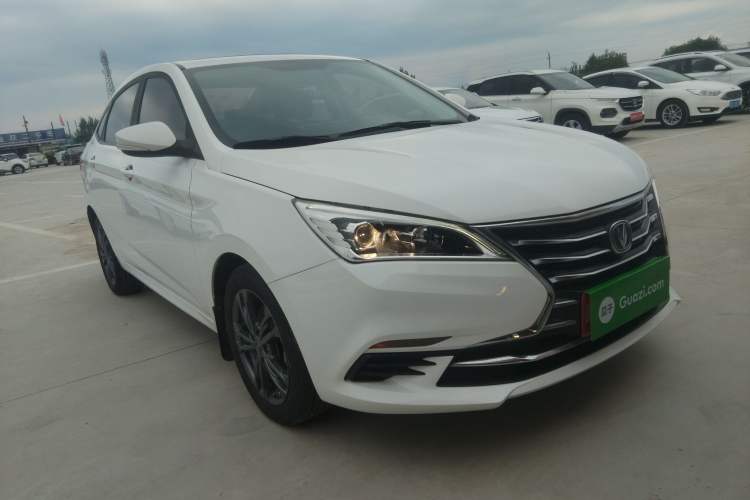 Used CHANGAN Eado DT 2019 1.6L Manual Comfort Model China VI Standard Front Right 45 Deg