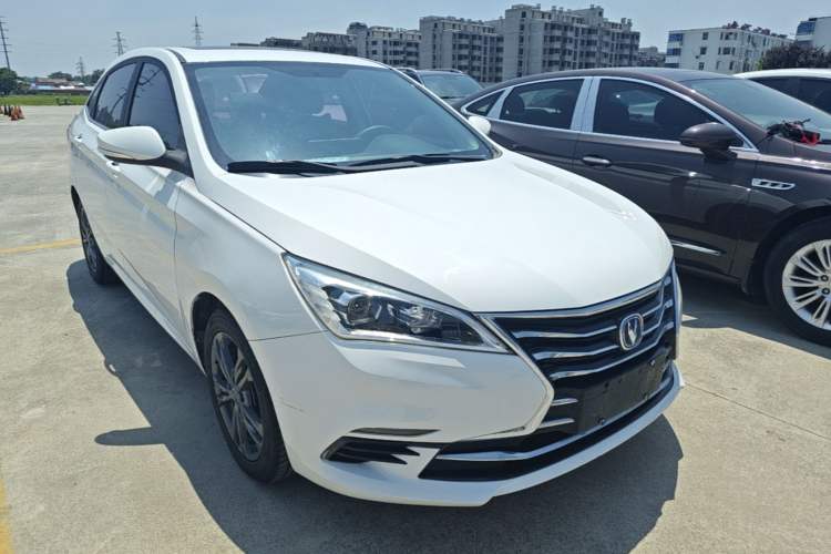Used CHANGAN Eado DT 2019 1.6L Automatic Smart Enjoyment Model China VI Standard Front Right 45 Deg