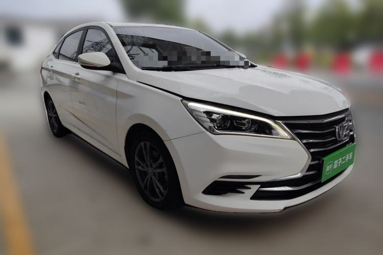 Used CHANGAN Eado DT 2019 1.6L Manual Enjoyment Model China VI Standard Front Right 45 Deg