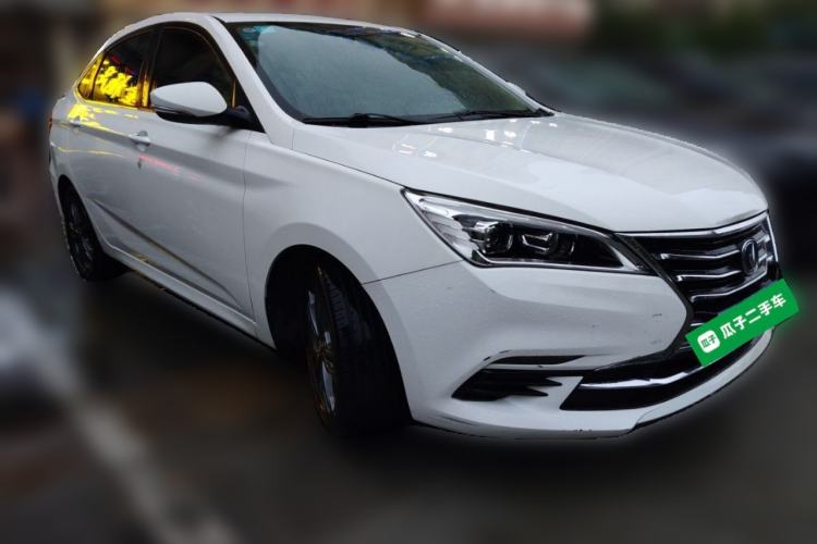 Used CHANGAN Eado DT 2019 1.6L Manual Enjoyment Model China VI Standard Front Right 45 Deg