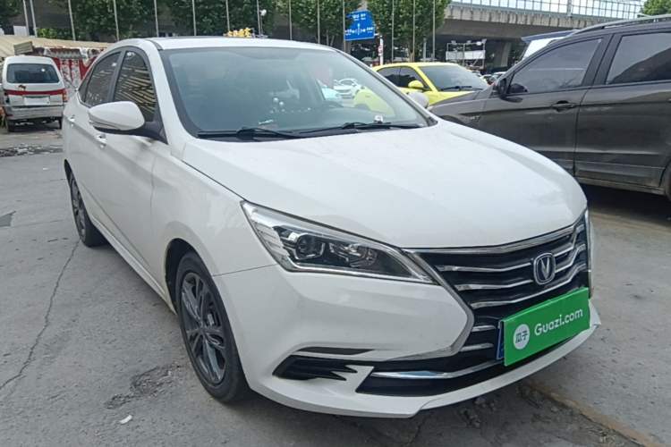 Used CHANGAN Eado DT 2019 1.6L Automatic Smart Enjoyment Model China VI Standard Front Right 45 Deg