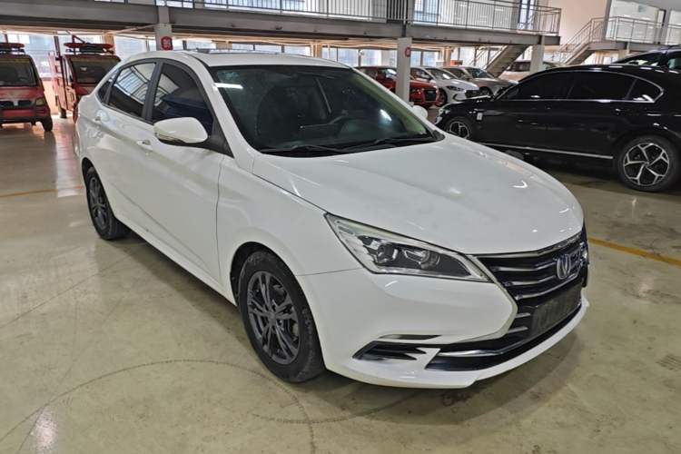 Used CHANGAN Eado DT 2019 1.6L Manual Comfort Model China VI Standard Front Right 45 Deg