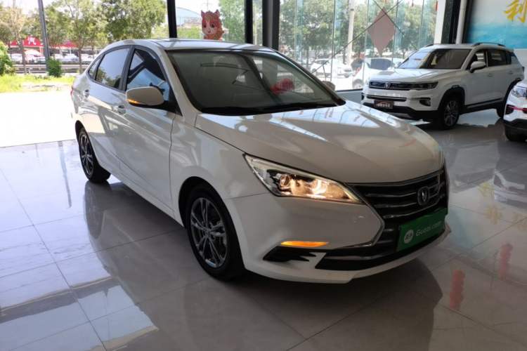 Used CHANGAN Eado DT 2019 1.6L Manual Comfort Model China VI Standard Front Right 45 Deg