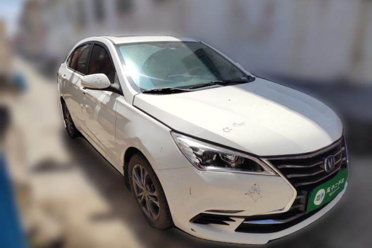 Used CHANGAN Eado DT 2019 1.6L Manual Comfort Model China VI Standard Front Right 45 Deg