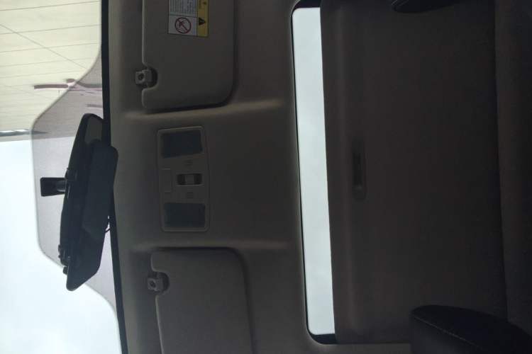 Used CHANGAN Eado DT 2019 1.6L Manual Comfort Model China VI Standard Headliner