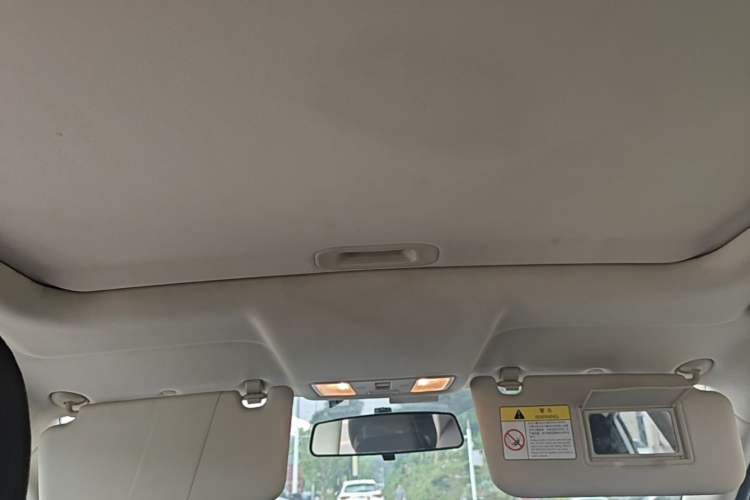 Used CHANGAN Eado DT 2019 1.6L Manual Comfort Model China VI Standard Headliner