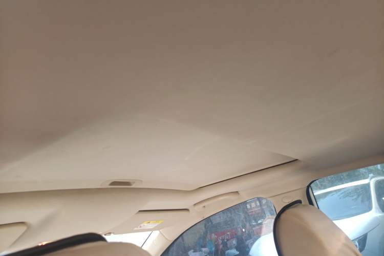 Used CHANGAN Eado DT 2019 1.6L Manual Comfort Model China VI Standard Headliner