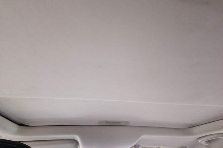 Used CHANGAN Eado DT 2019 1.6L Manual Enjoyment Model China VI Standard Headliner