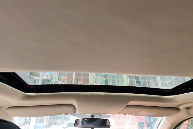 Used CHANGAN Eado DT 2019 1.6L Manual Comfort Model China VI Standard Headliner