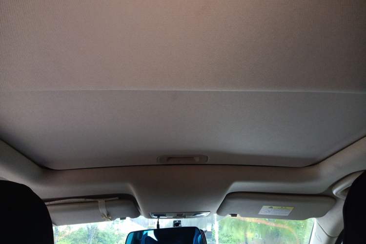 Used CHANGAN Eado DT 2019 1.6L Manual Enjoyment Model China VI Standard Headliner