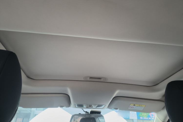 Used CHANGAN Eado DT 2019 1.6L Manual Comfort Model China VI Standard Headliner