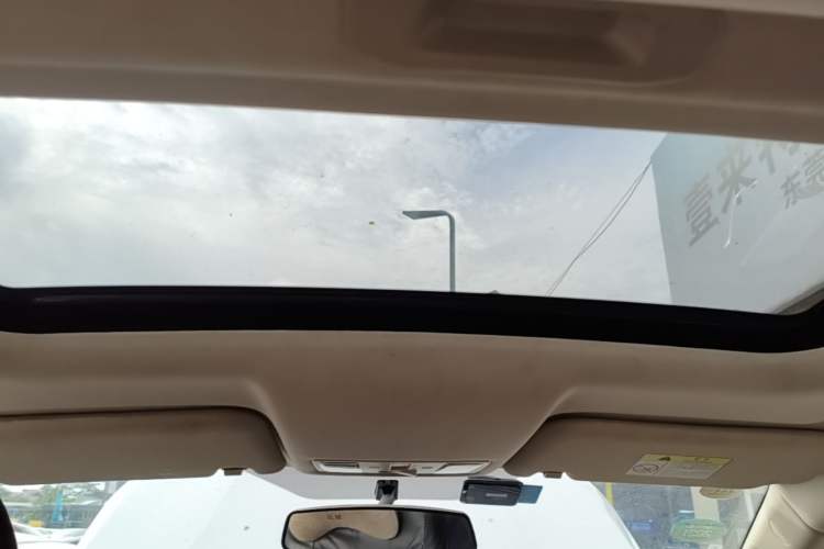 Used CHANGAN Eado DT 2019 1.6L Manual Comfort Model China VI Standard Headliner