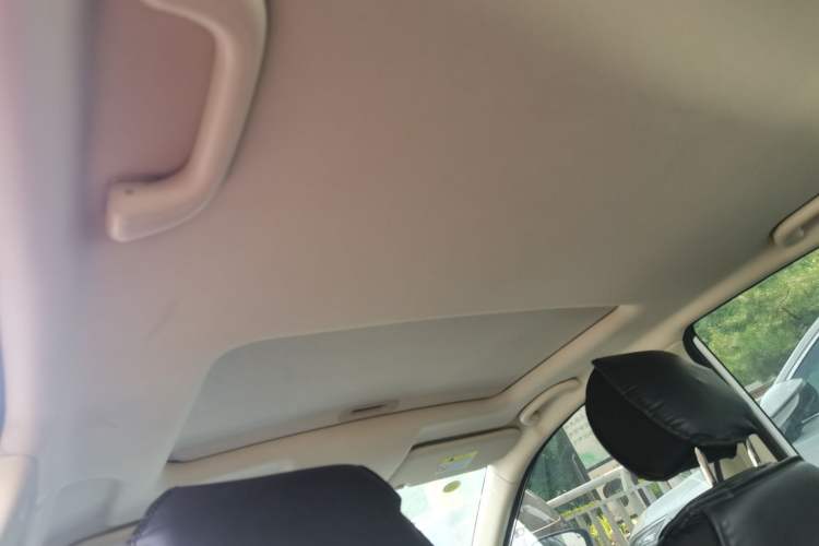 Used CHANGAN Eado DT 2019 1.6L Manual Comfort Model China VI Standard Headliner